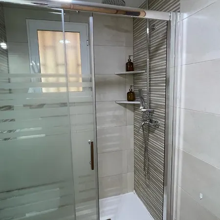 Vivienda Turistica Paseo Del Salon * グラナダ